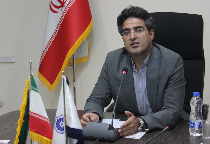 بررسی راهکارهای متمرکز کردن حسابهای بانکی شرکتهای بزرگ کردستان در داخل استان